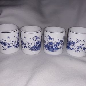 Arcopal France Milk Glass Coffee Tea Cups Mugs Set of 4